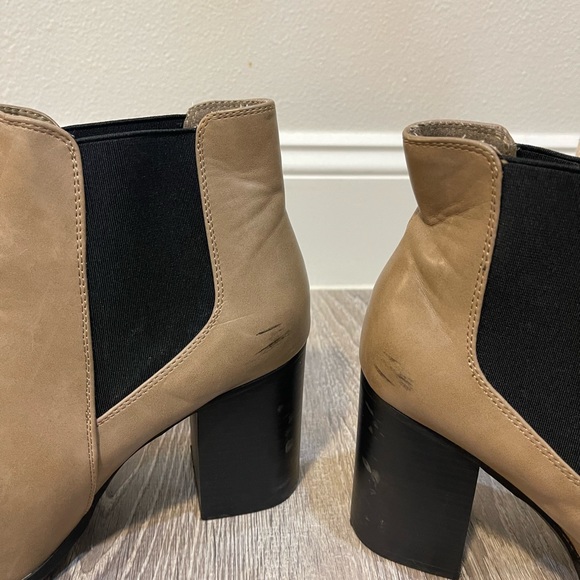 Forever21 Ankle Heeled Boots - Picture 5 of 5